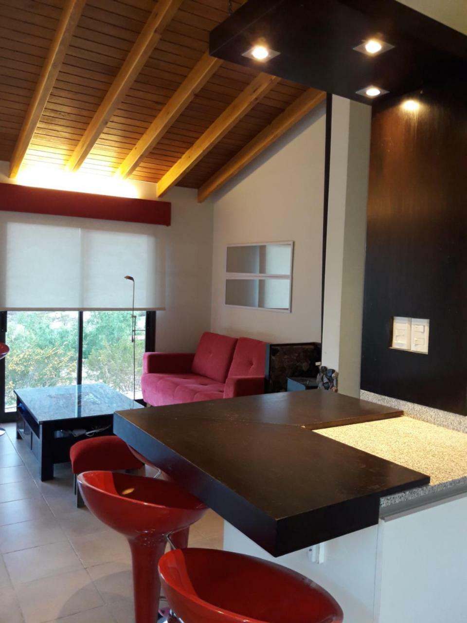 Lodge En Barrio Privado De *